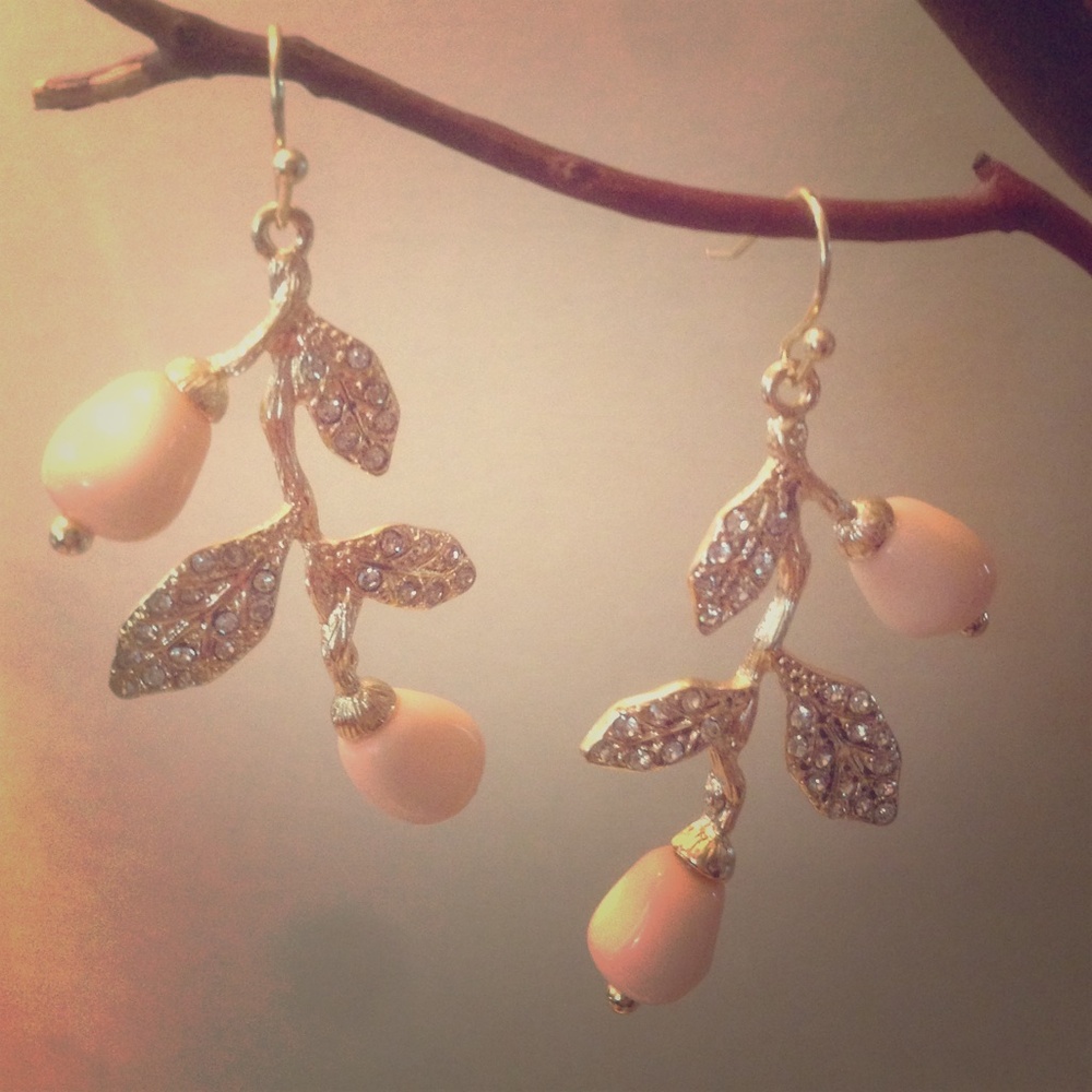 Peach Branch Earrings‎